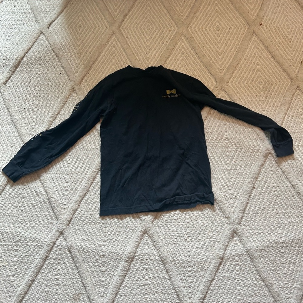 Simply southren size small or youth large.